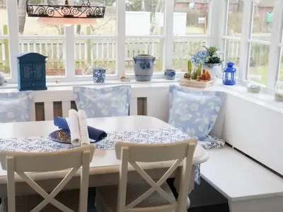 Esstisch in der Ferienwohnun Brombelbei in Süddorf auf Amrum