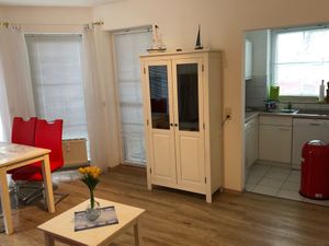 23870764-Ferienwohnung-4--300x225-5