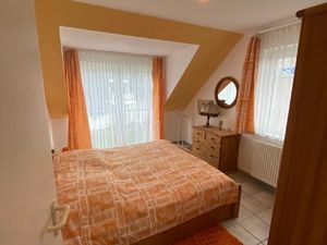 23870851-Ferienwohnung-4--300x225-2