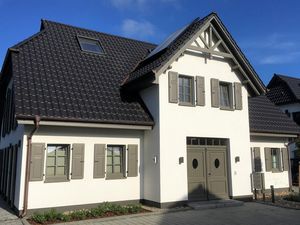 23870892-Ferienwohnung-4--300x225-0