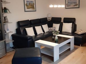 23870894-Ferienwohnung-4--300x225-0