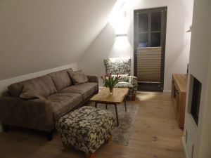 23870907-Ferienwohnung-4--300x225-1