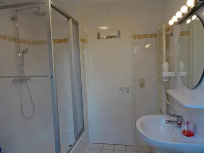 Ferienwohnung für 5 Personen (64 m²) in Zingst 10/10