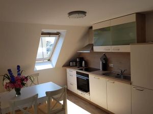 23871018-Ferienwohnung-4--300x225-4