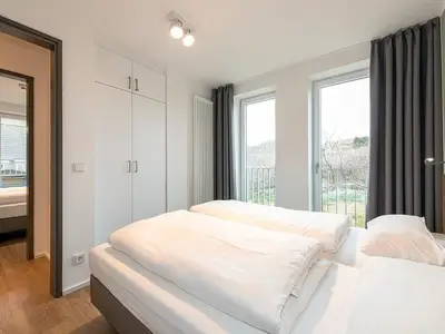 Schlafzimmer mit Doppelbett