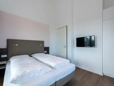 Schlafzimmer mit TV