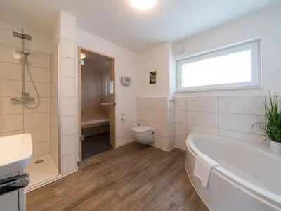 Ferienwohnung für 5 Personen (79 m²) in Schillig 7/8