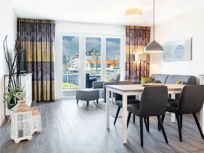 Wohn-/Essbereich mit Zugang zum Balkon - gbmv0-02 - Großenbrode