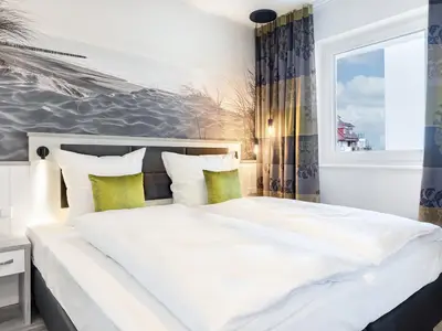 Schlafzimmer mit Boxspringbett - gbmv0-02 - Großenbrode