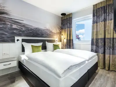 Schlafzimmer mit Boxspringbett - gbmv1-05 - Großenbrode