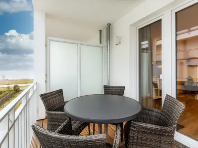 Balkon mit Zugang zum Wohn-/Essbereich