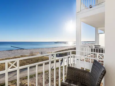 Balkon mit Blick auf die Ostsee