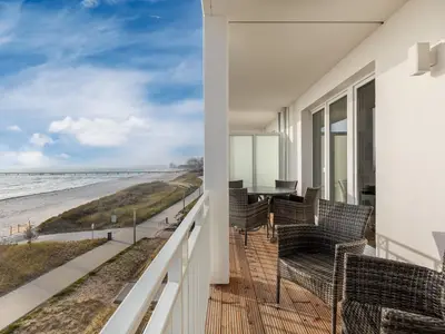 Balkon mit Überdachung