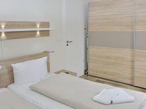 23834533-Ferienwohnung-4--300x225-3