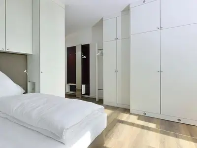 Schlafbereich mit Doppelbett