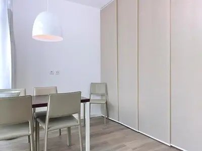 Wohn/ Essbereich mit Esstisch
