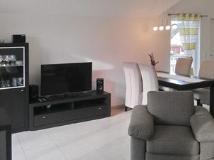 23834732-Ferienwohnung-4--300x225-3