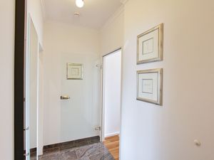 23883346-Ferienwohnung-2--300x225-4