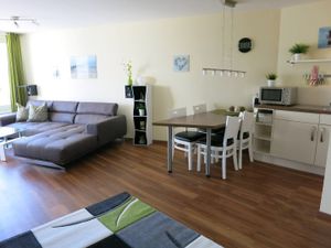 23873189-Ferienwohnung-4--300x225-3