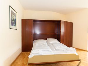 23873269-Ferienwohnung-4--300x225-5