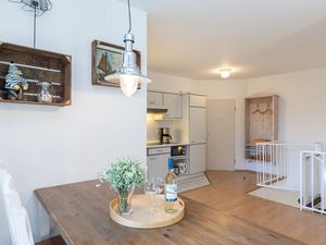 23884730-Ferienwohnung-5--300x225-1