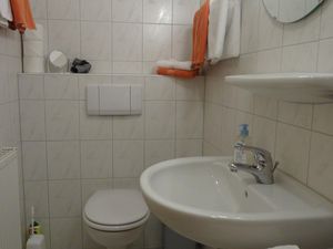 23685978-Ferienwohnung-4--300x225-4