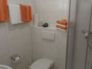 23685974-Ferienwohnung-6--300x225-3