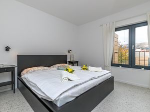 23707074-Ferienwohnung-4--300x225-3