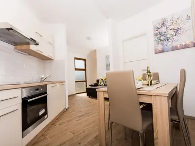 Ferienwohnung für 4 Personen in Otok Veli Drvenik 9/10
