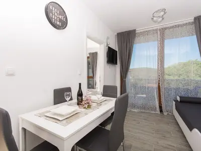 Ferienwohnung für 4 Personen in Otok Veli Drvenik 7/10