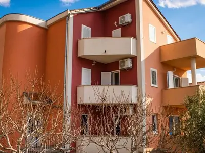 Ferienwohnung für 7 Personen in Kaštel Gomilica 1/10
