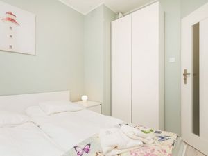 22144207-Ferienwohnung-4--300x225-3