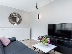 22633767-Ferienwohnung-2--300x225-4