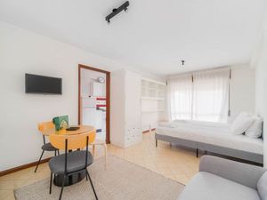 23168625-Ferienwohnung-2--300x225-5