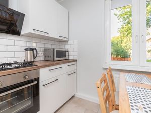 23279600-Ferienwohnung-7--300x225-2