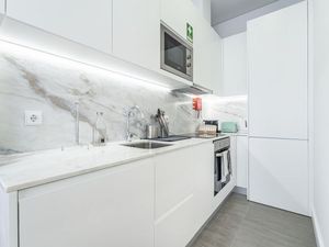 23371025-Ferienwohnung-2--300x225-5