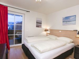 23957768-Ferienwohnung-8--300x225-4