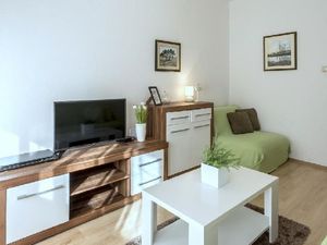 23553183-Ferienwohnung-8--300x225-3