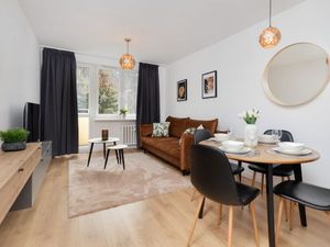 23627430-Ferienwohnung-4--300x225-5