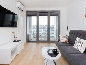 23648079-Ferienwohnung-4--300x225-1