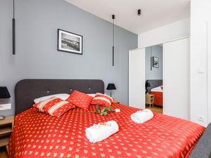 23657866-Ferienwohnung-6--300x225-2