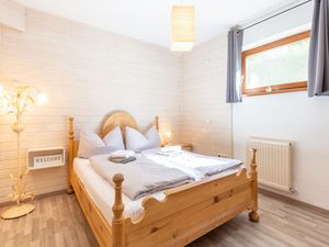 23869856-Ferienwohnung-6--300x225-4