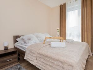 23675868-Ferienwohnung-4--300x225-1