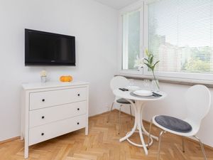 23675869-Ferienwohnung-2--300x225-5