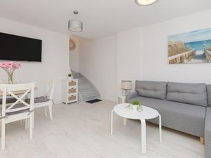 23691841-Ferienwohnung-6--300x225-1