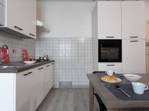 23695981-Ferienwohnung-4--300x225-3