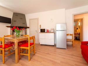 23699470-Ferienwohnung-2--300x225-3