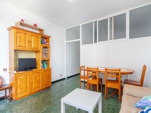 23699550-Ferienwohnung-2--300x225-3