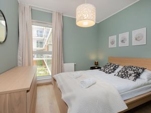 23703788-Ferienwohnung-4--300x225-1