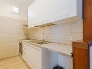 23826851-Ferienwohnung-5--300x225-3